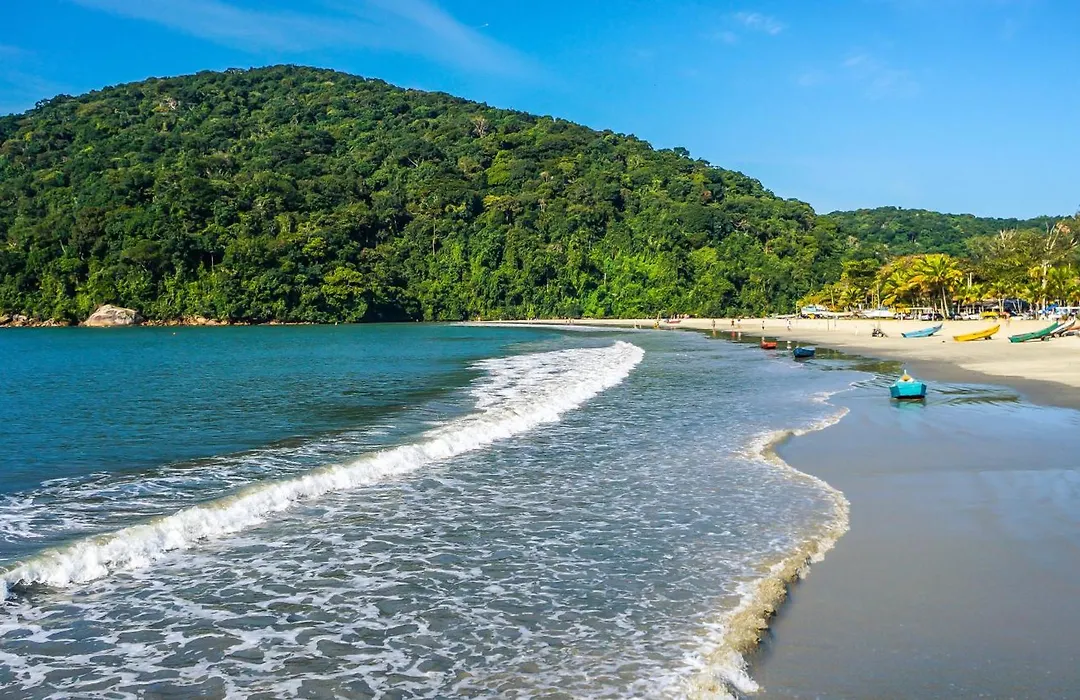 Apartamento 100 metros da praia Perequê-Açu Ubatuba Condomínio Ubamar-1